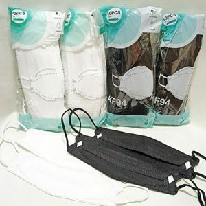 MASKER KF94 4 PLY ISI 10 PCS HITAM PUTIH