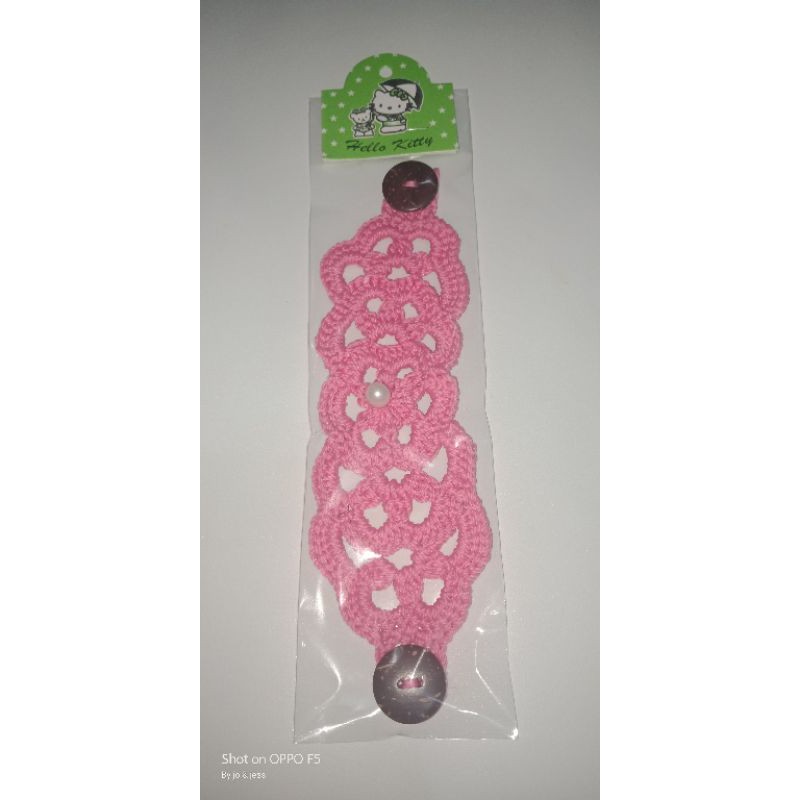 Connector masker rajut