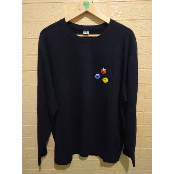 Crewneck Uniqlo X Kaws Sesame Street