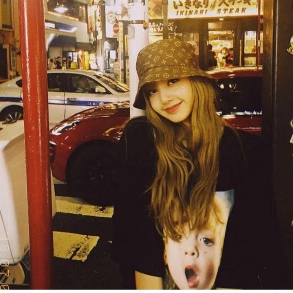 Paling Disukai.. ADLV Oversized Tshirt