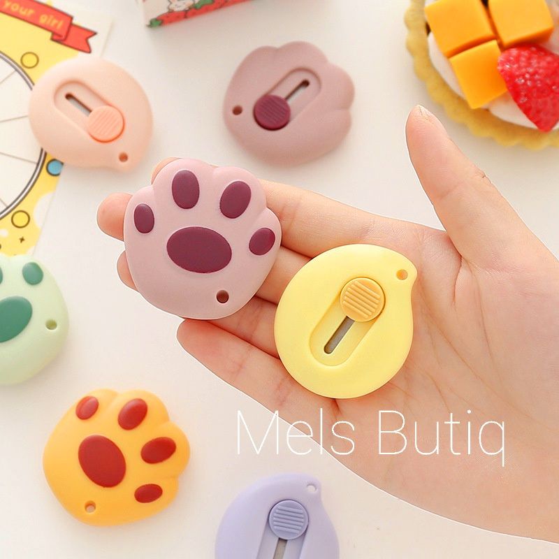 

CUTTER MINI AWAN / PAW LUCU
