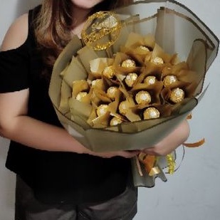 

Boquet Ferrero Rocher/Gift Birthday/Buket Coklat