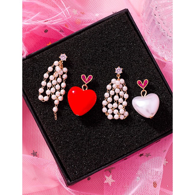 LRC Anting Tusuk Fashion Love Asymmetric Pearl Earrings F2913X