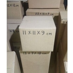 

Kardus 11x11x9 cm Baru tebal polos luar dalam