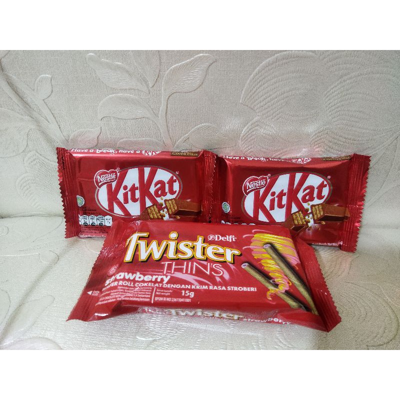 

NESTLE KIT KAT 4FINGER × 2 + TWISTER THINS 15 GRAM