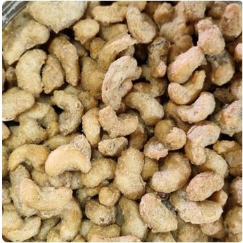 

Kacang Mede Crispy 500 gr