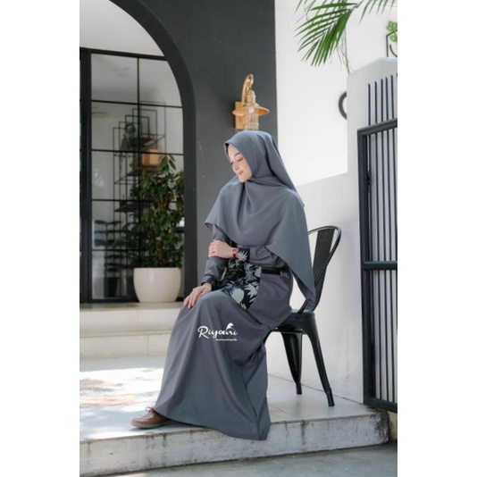Hijab segiempat Ladyzara by Riyani ori