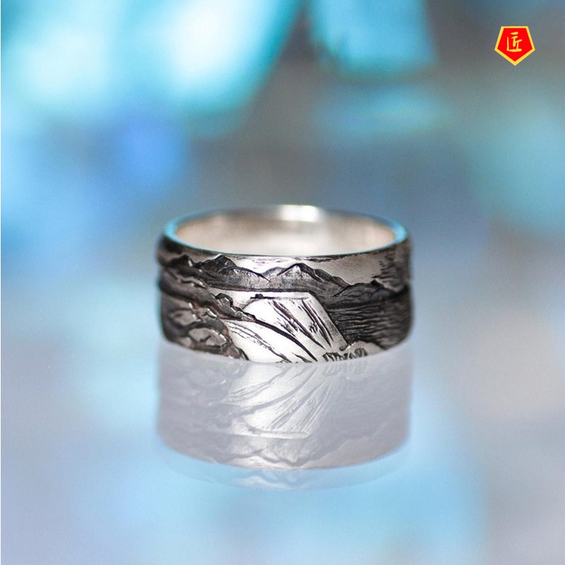 [Ready Stock]Silver Creative Personalized Carved Whale Ring