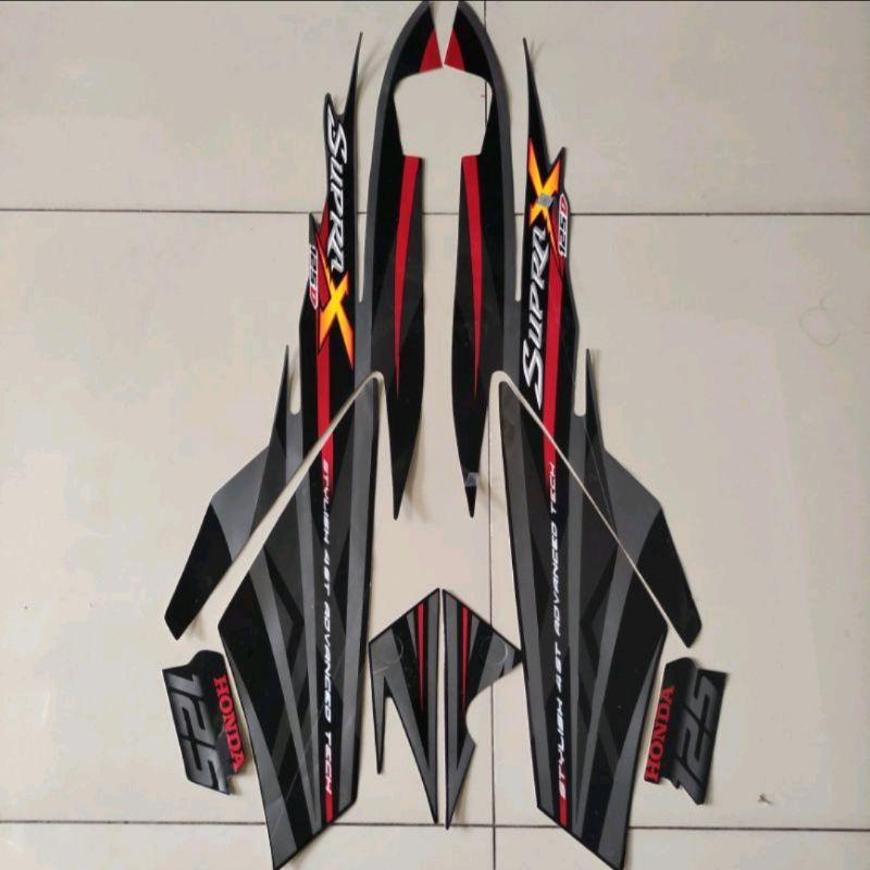 Stiker Striping Bodi Honda Supra X 125 d 2008 2009 - Hitam Body Standart