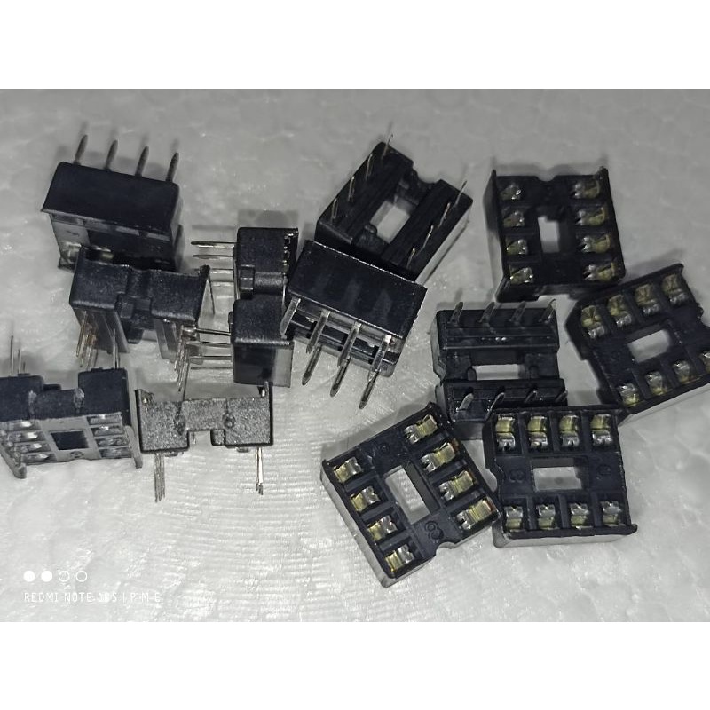 SOCKET IC 8 PIN