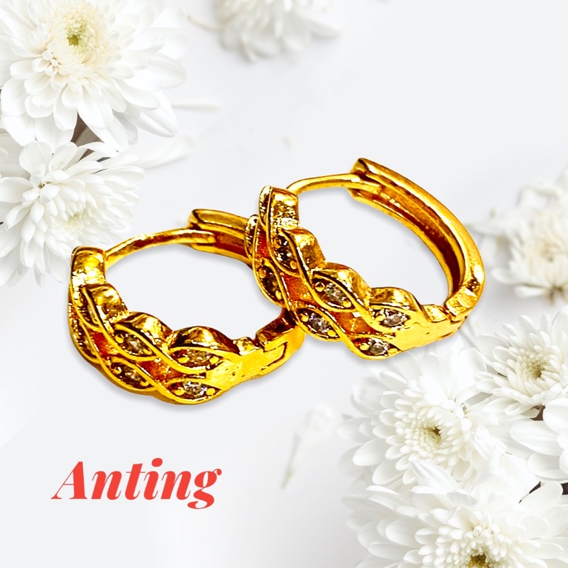 Anting wanita//anting permata //anting lapis emas//perhiasan//anting//perhiasan