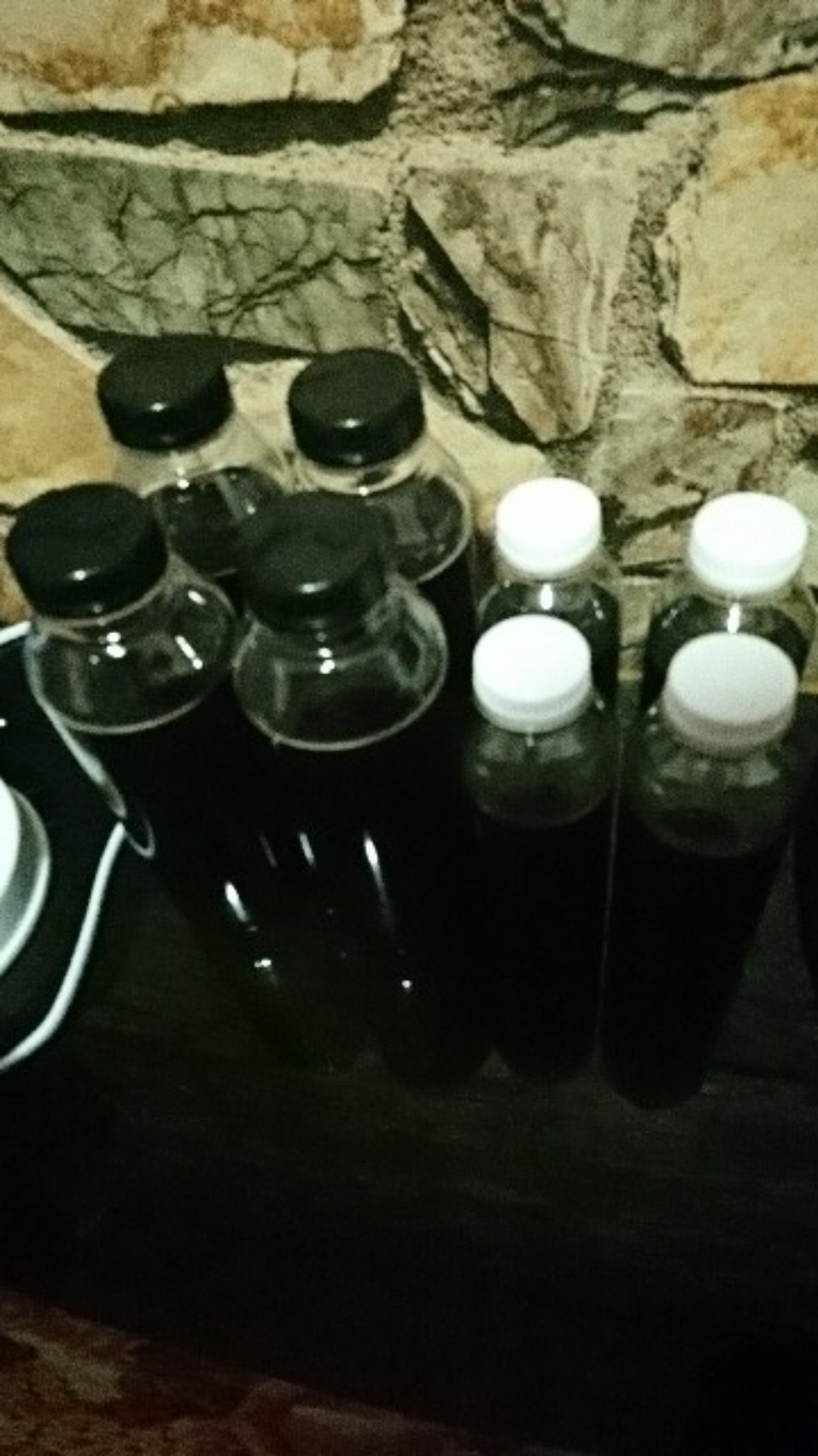 Botol Plastik Bowling 350 Ml Tebal 26 Gram + Tutup Putih / Hitam Botol Cantik Unik Minuman Jus