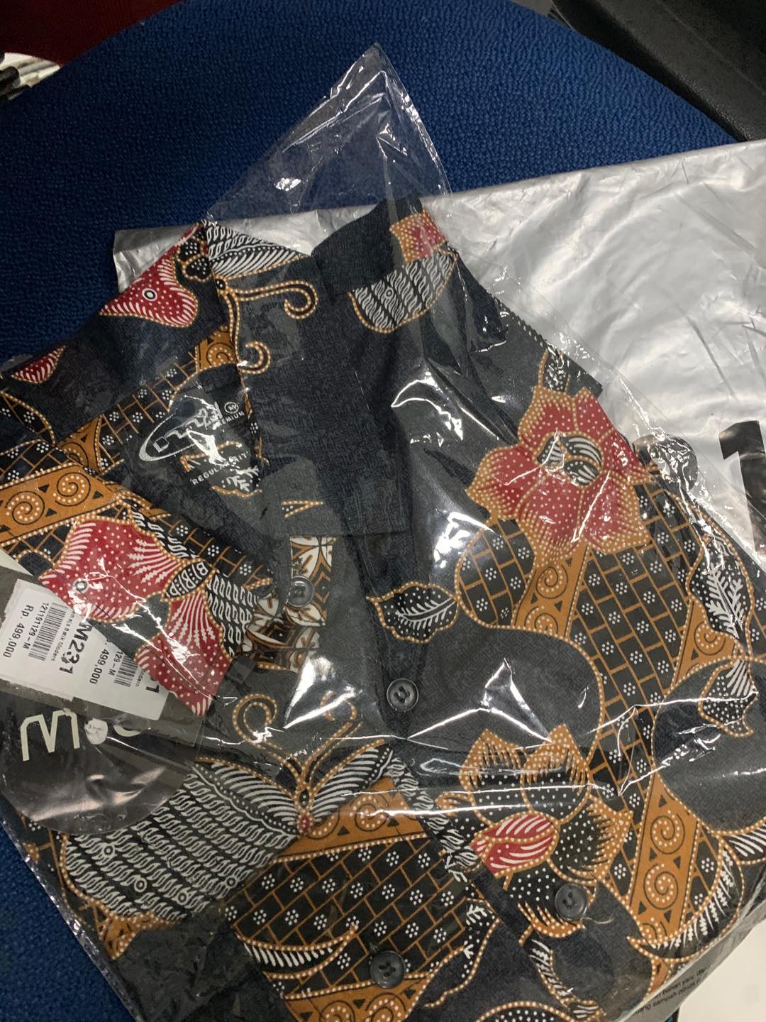 M231 Kemeja Pria Batik Panjang Hitam 1129b