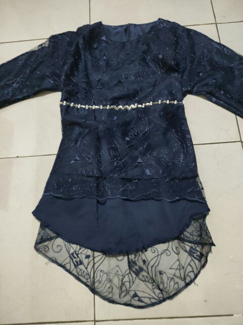 Maura Couple - Sania Ruffle Batik Couple Ori Ndoro Jowi Dnt Garansi Termurah Shopee - Kebaya Modern