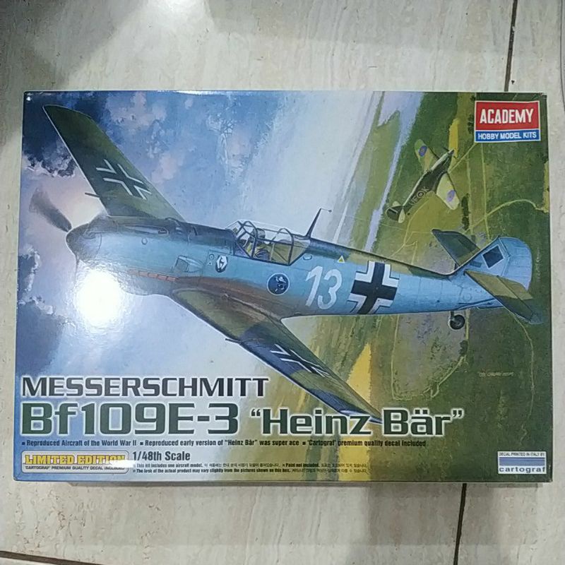 pesawat bf109e-3 heinz bar messerschmitt 1/48 model kit academy