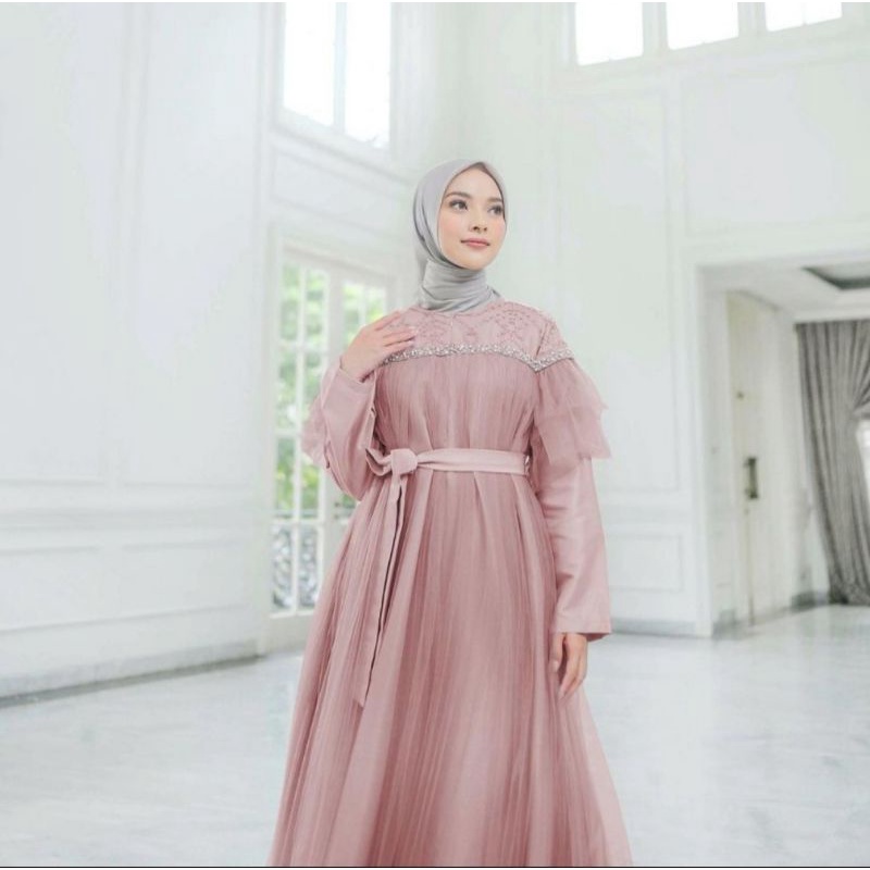 (Ready dan Siap Kirim) Victoria Dress Rose size M by Vanilla Hijab VanillaHijab Dress Lebaran Hari r