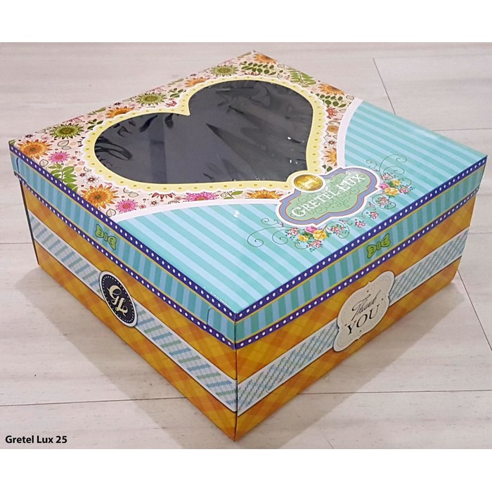 

Dus Kaca Hati 25x25x10 / 10 pc / Kardus Kue Gretel Lux