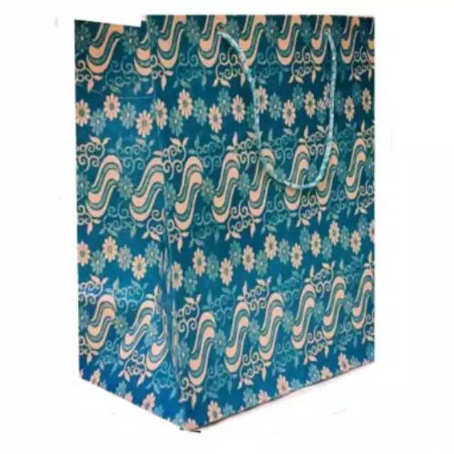 

Paper bag/ tas kertas batik (18x11x22) 0107