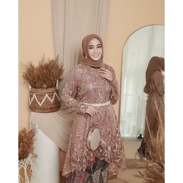 M.C>>KEBAYA TERBARU -  KEBAYA TUNIK LESTI - SET TUNIK LESTI - SETELAN KEBAYA MODERN - KEBAYA PESTA -