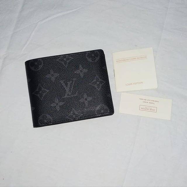 Preloved Dompet Cowok Luis Vuitton