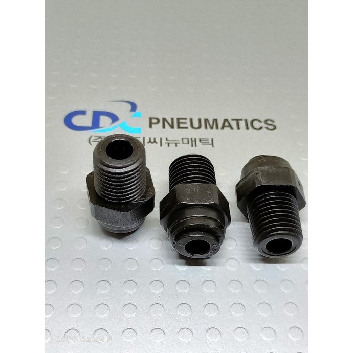 

FITTING FOODGRADE PLASTIK PNEUMATIC HPC06R02B SELANG 6mm drat 1/4'' -.