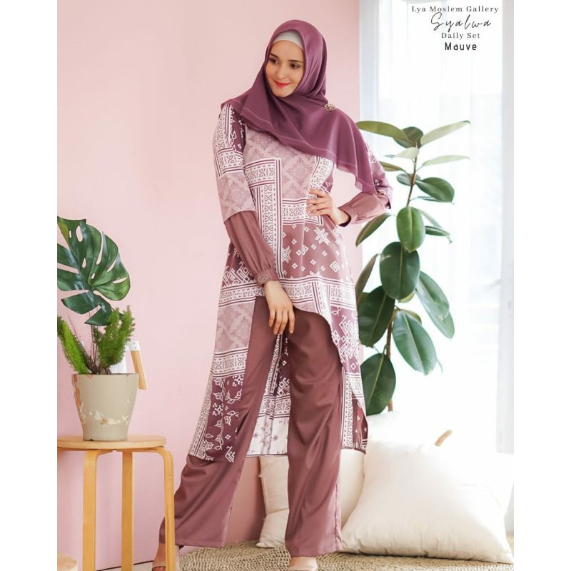 syalwa set by Lya moslem | busana muslim wanita | baju muslim wanita | muslim wanita | setelantunik