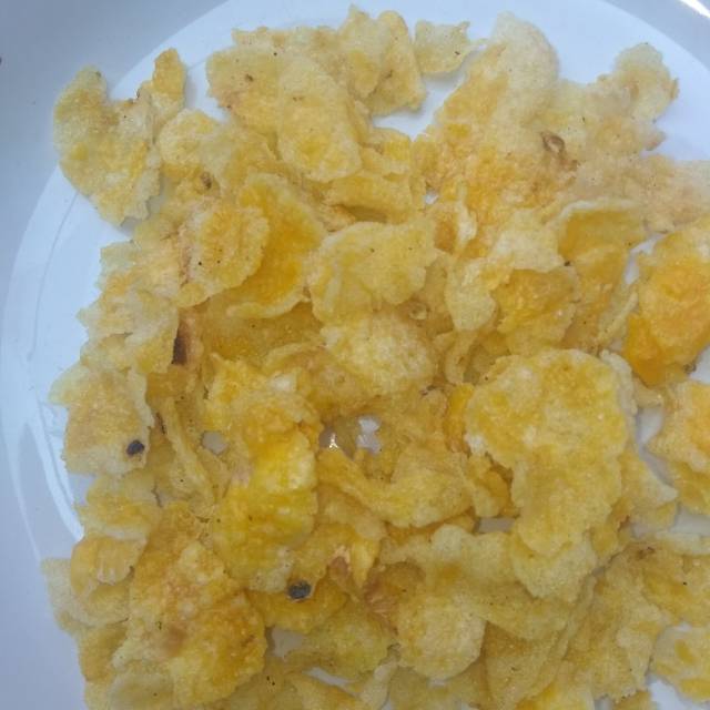 

Emping jagung / emping jagung 200 gr / keripik jagung / jagung geprek /emping jagung gurih
