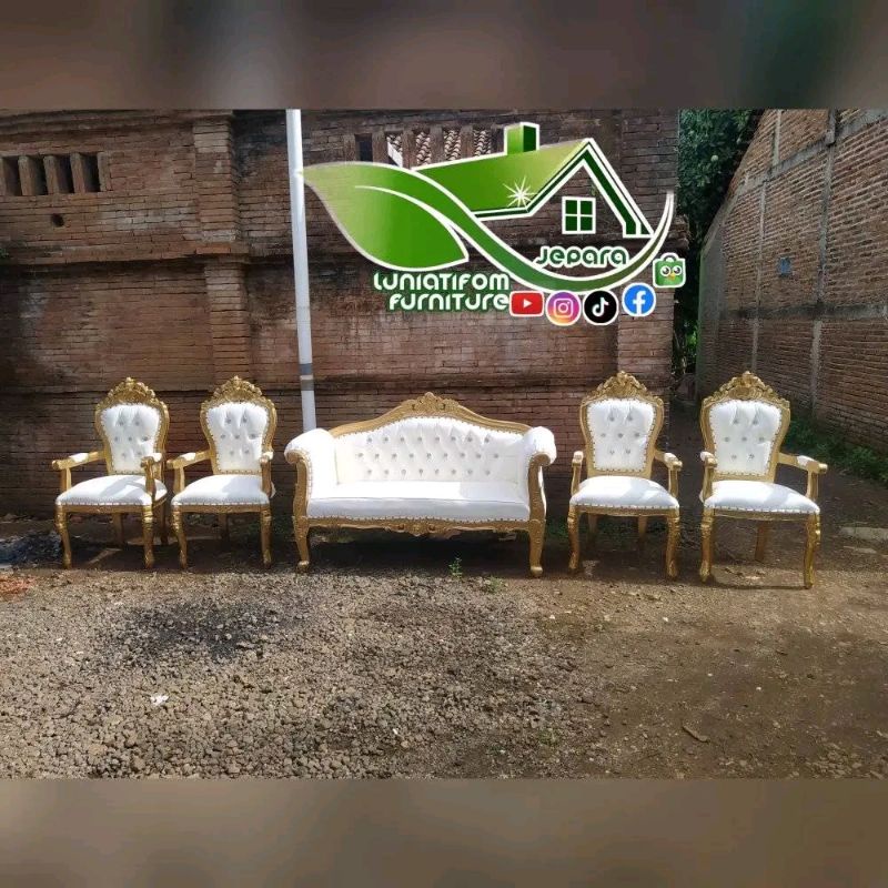 Kursi Pelaminan Kayu Jati Finishing//Kain Jok Oscar