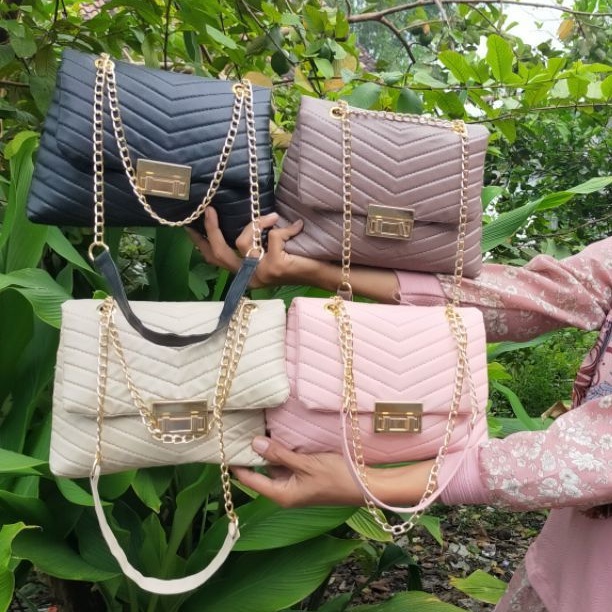 Eila Bag Tas Slempang Wanita Terkini