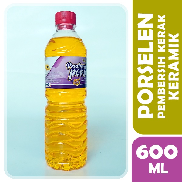 Pembersih Porselen dan Kerak Keramik Closet 600ml diToilet