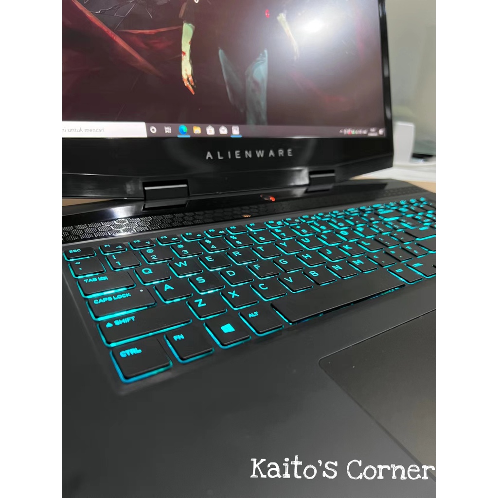 LAPTOP GAMING DELL ALIENWARE M17 i7 GEN 8 - LAYAR 17,3 INCH GTX 1070