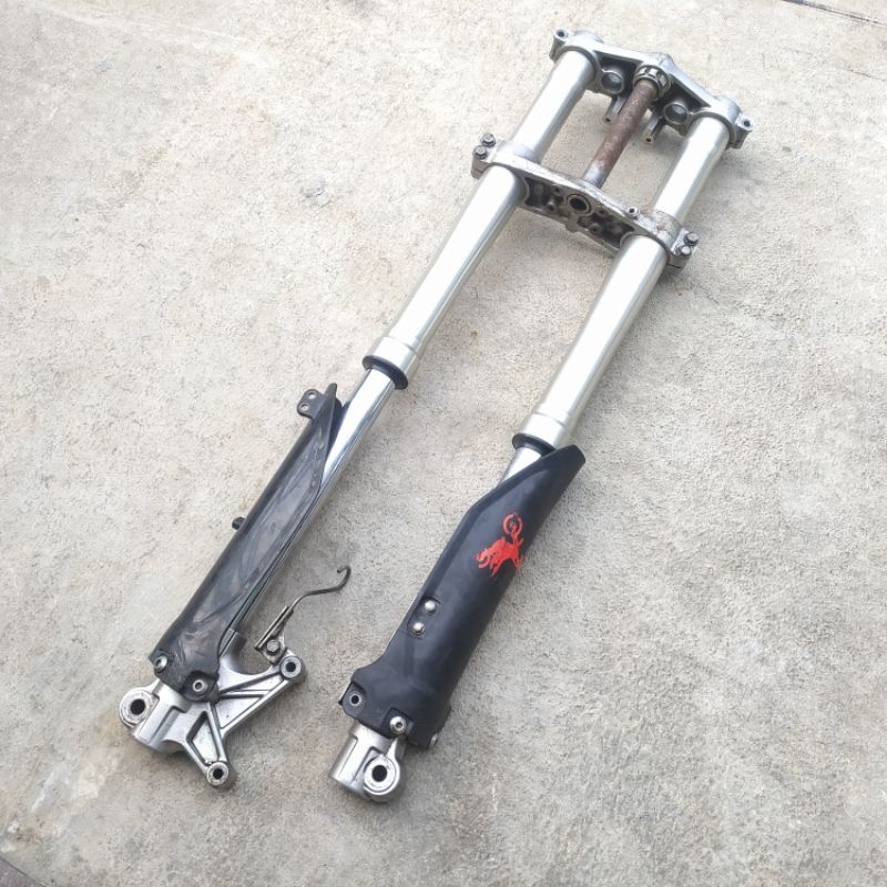 UP SIDE DOWN Shock Shockbreaker Depan Set Kawasaki KLX 150 BF Dtracker SE Original Copotan Murah