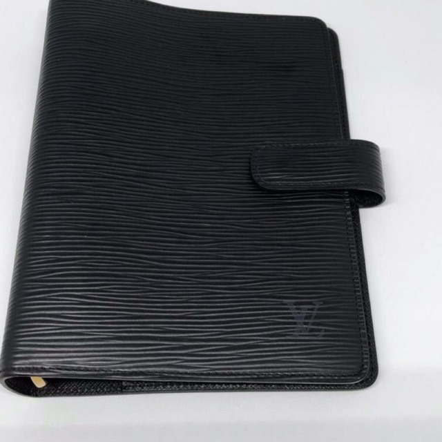 

Louis Vuitton agenda