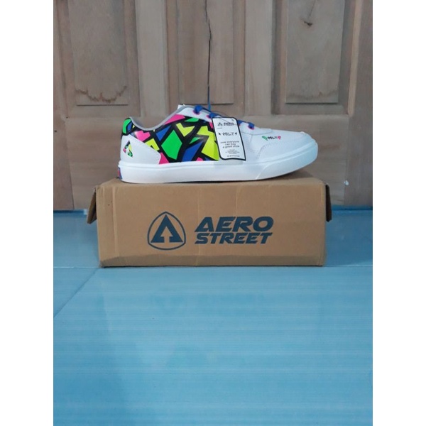 Aerostreet Volt Neon Putih