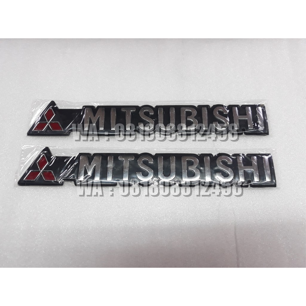 Emblem Logo Mitsubishi Tiga Berlian