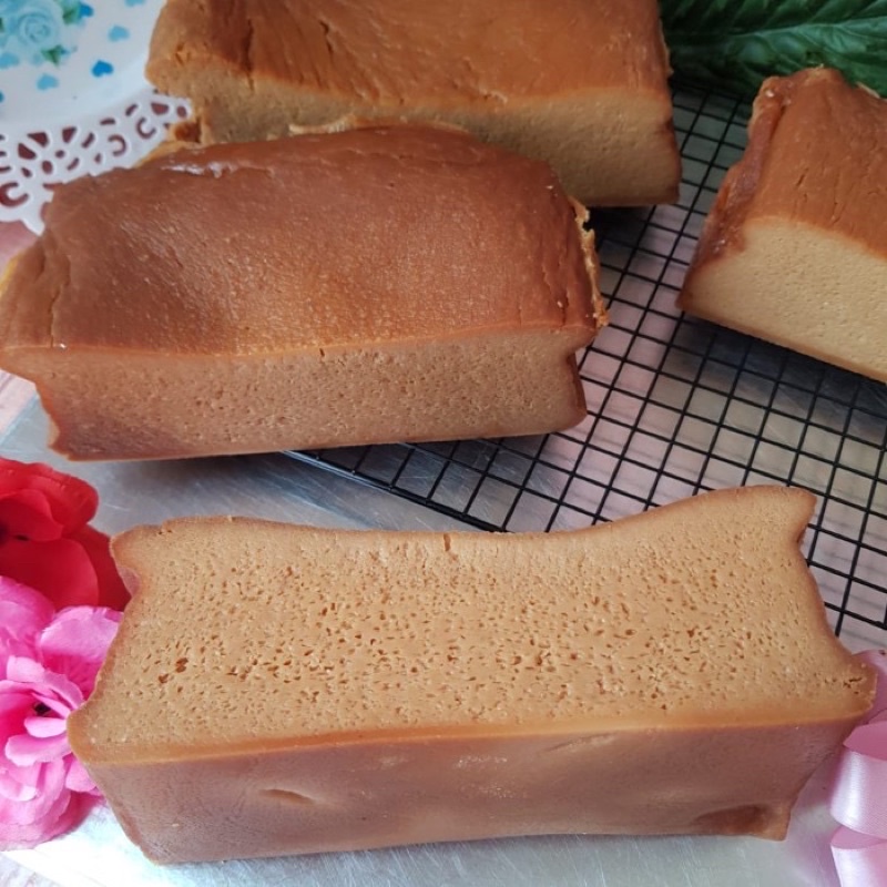 

kue 8 jam khas palembang 20x10cm