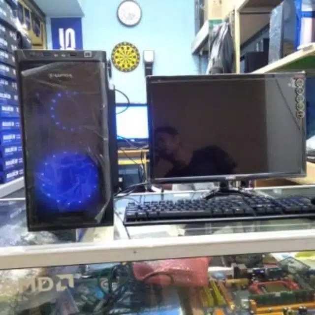 Pc Core i5 vga 2Gb DDR5 LED 22 gaming/design