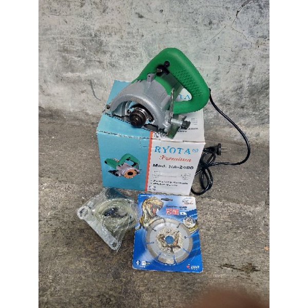 mesin potong keramik