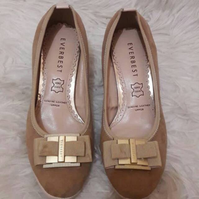 Sepatu EVERBEST Auth Preloved