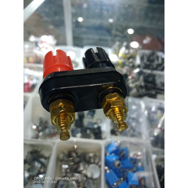 

BIDING POST GOLD MODEL GANDENG