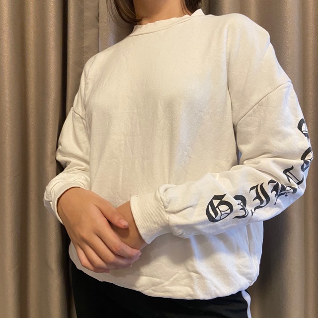 Sweater crewneck thrift