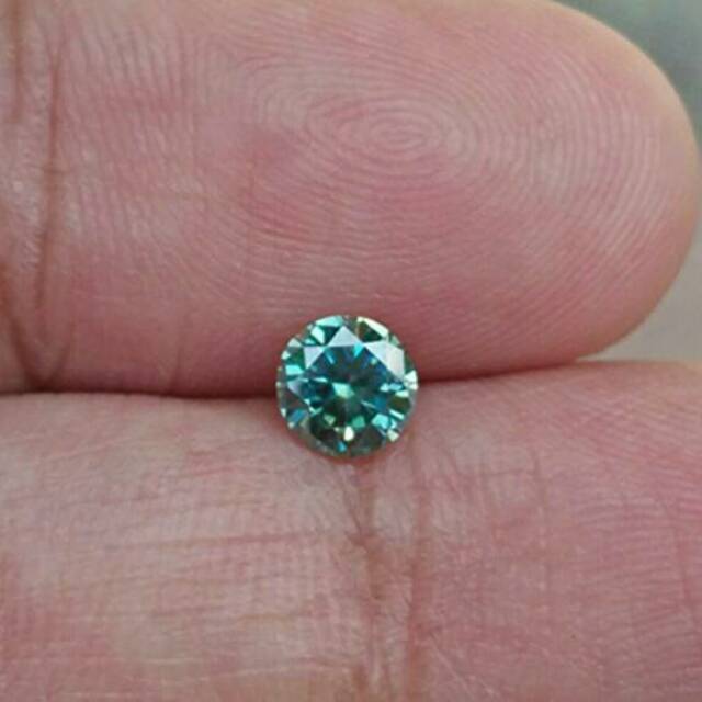Diamond Moissanite Round Blueish Green VVS
