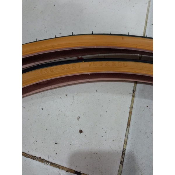 ban luar 700 x 28c kenda kuning gumwall