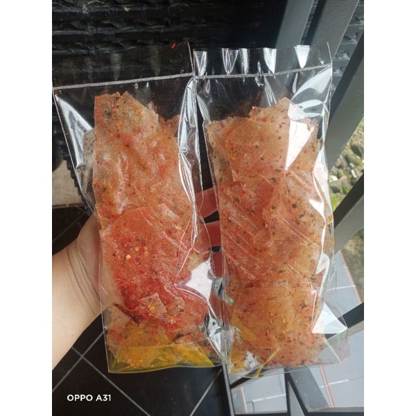 

keripik kaca pedas daun jeruk 50gr/100gr