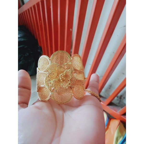 gelang kendari lapis emas