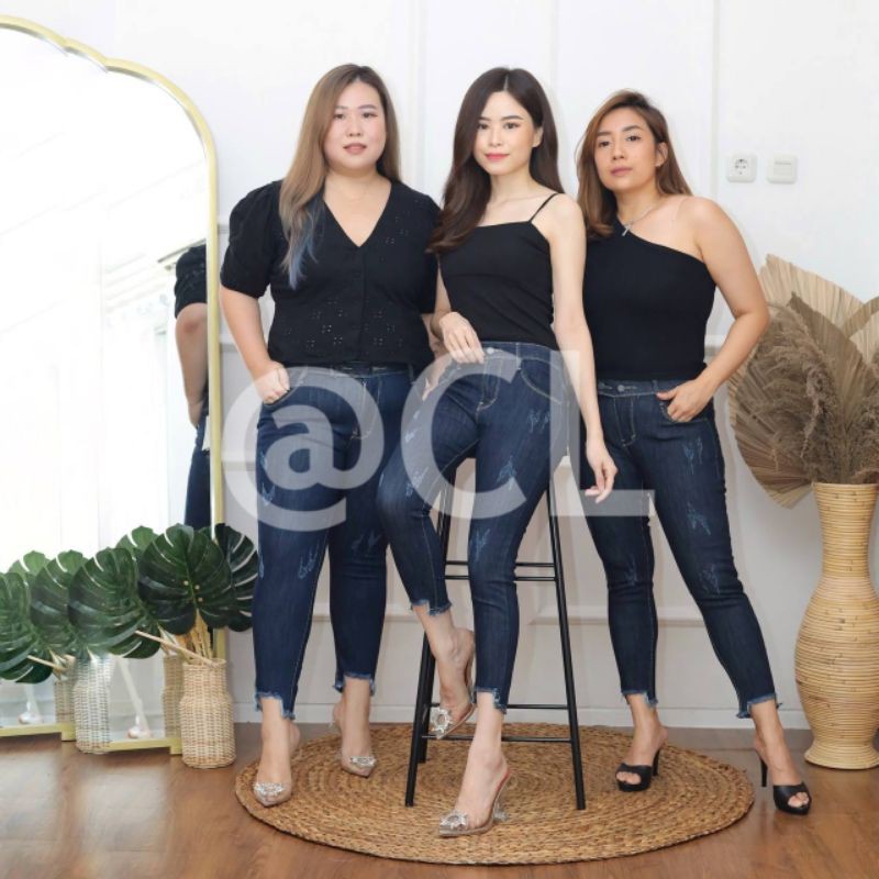 CELANA JEANS MELAR, HARVEY GARMENT SIZE 27-30, 31-34