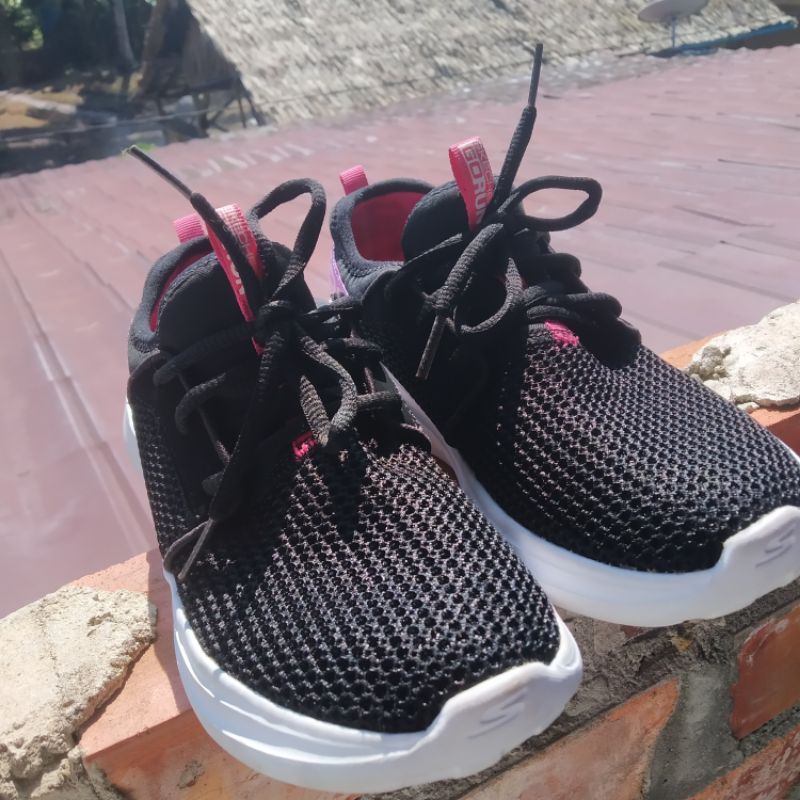 SKECHERS KIDS SEPATU SEKOLAH ANAK CEWEK SN85400L