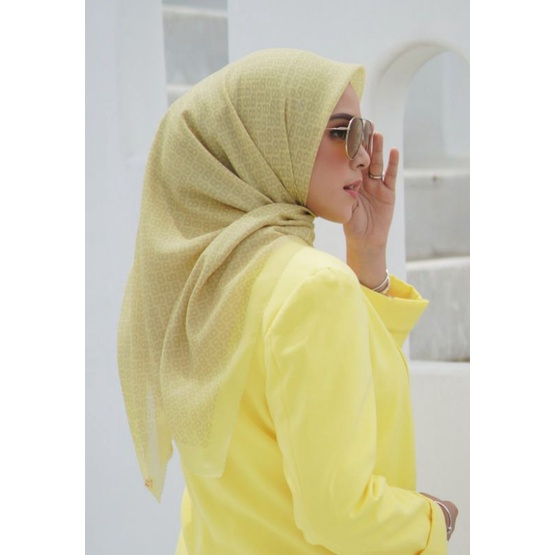 Buttonscarves Tapis Butternut