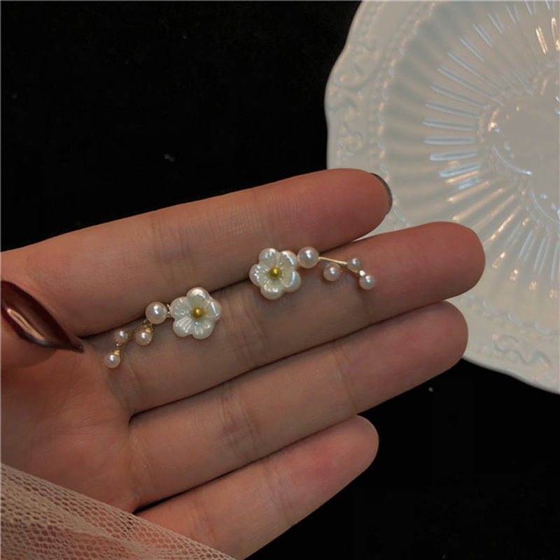 Small Cute Flower with Pearl Earring for Girls Ladys Ear Studs Fashion Korea Accessory