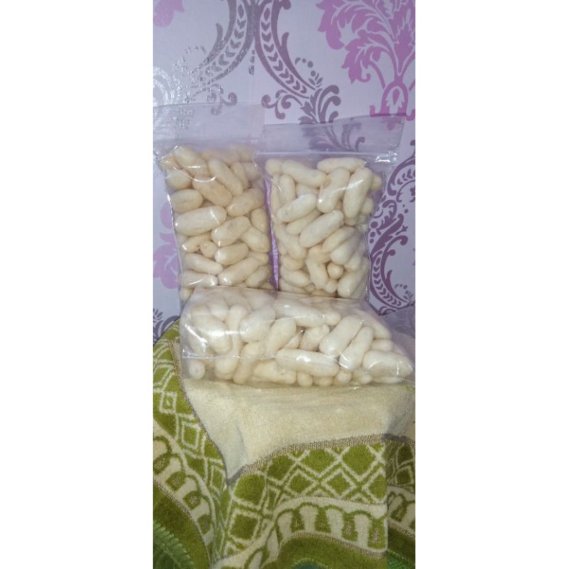 

amplang ikan tenggiri khas tabunio